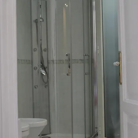 Casa Prilla Metro Materdei Homestay Naples