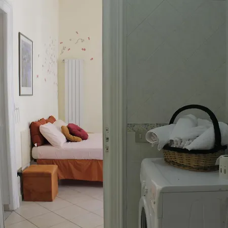 Casa Prilla Metro Materdei Homestay *